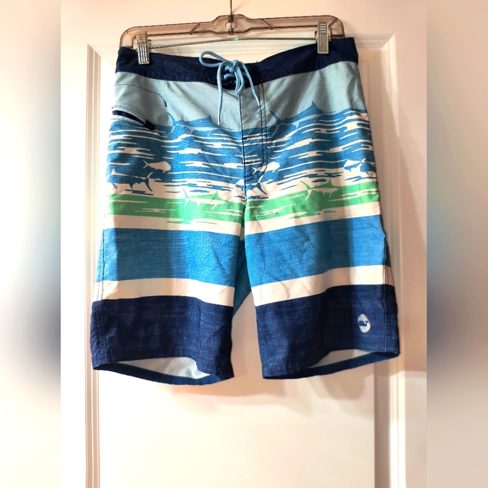 Vineyard Vines Men’s Swim Trunks – Size 28 – Blue Fish Print